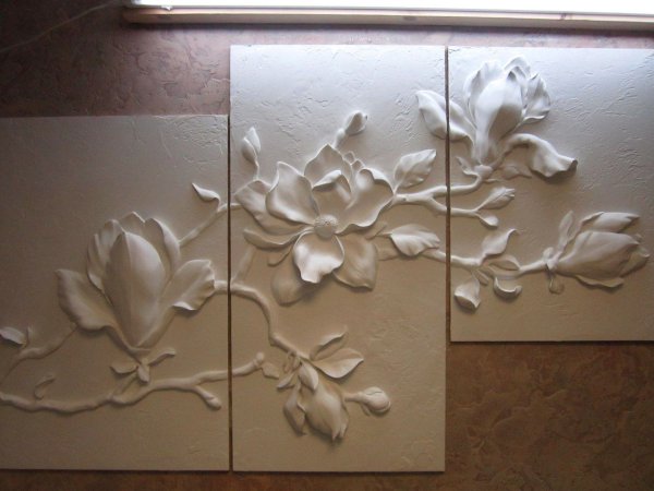 Рисование штукатуркой на стенах