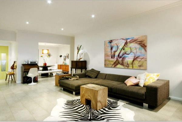 Картины для интерьера гостиной в современном стиле