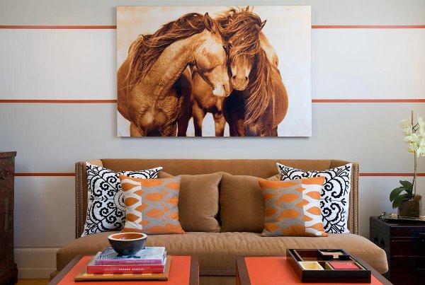 Картины с лошадьми в интерьере