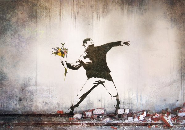Бэнкси Flower Thrower