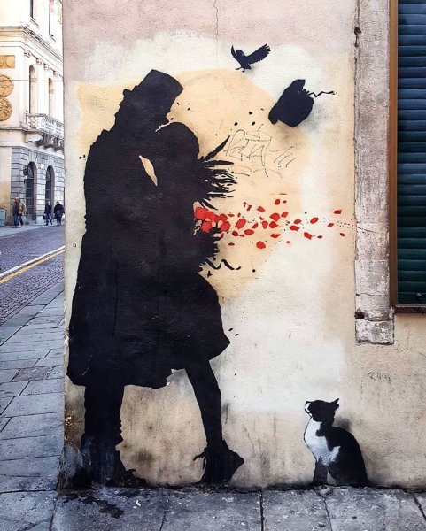 Трафаретное граффити Бэнкси