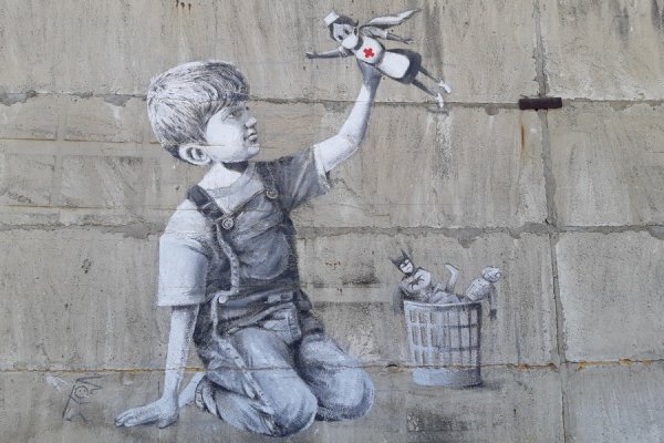 There is always hope Бэнкси