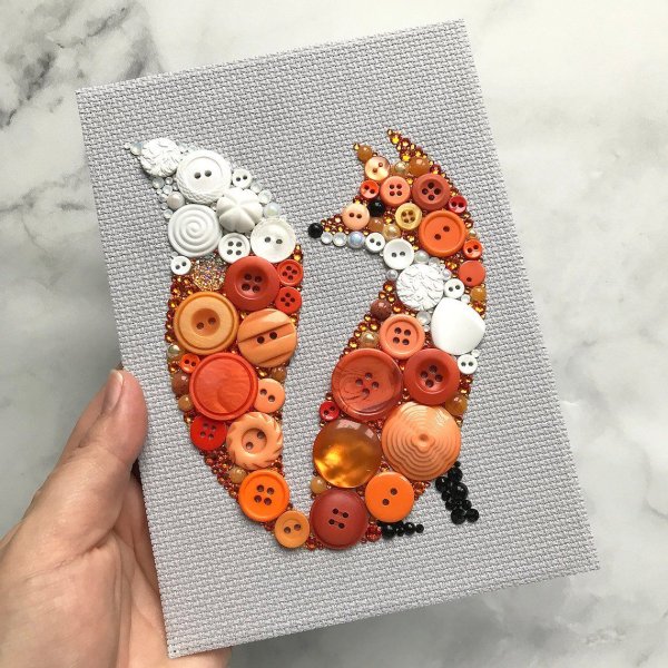 Девушка из пуговиц