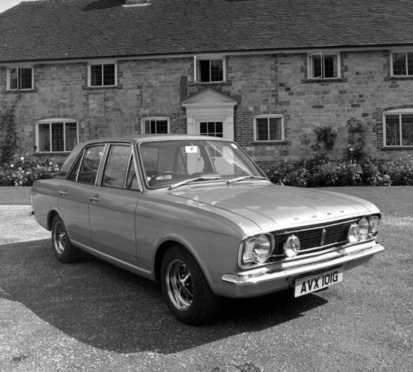 Ford Cortina mk2