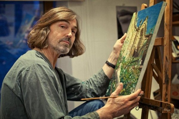 Никас Сафронов 2020