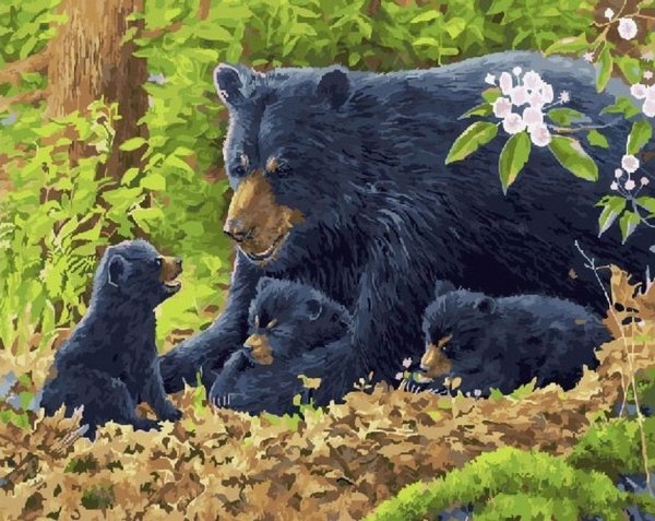 Медведица с медвежатами в лесу