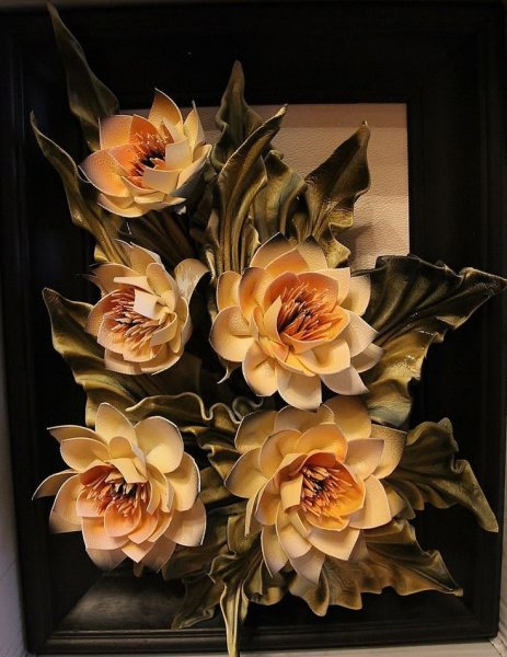 Объемное панно с цветами