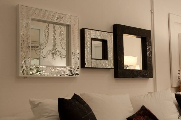 Картины с зеркальными элементами