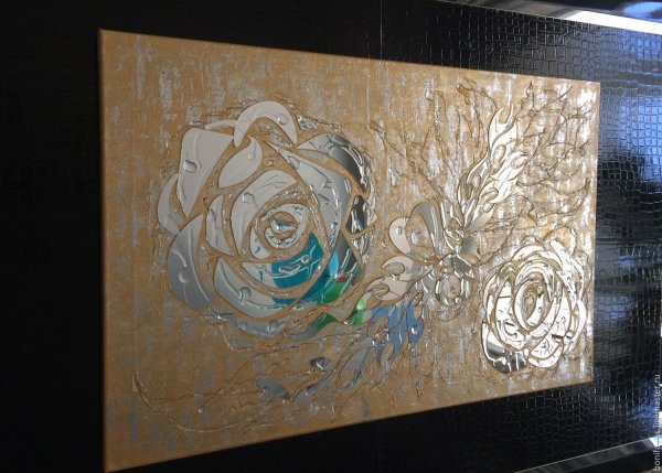 Картина в зеркальной раме