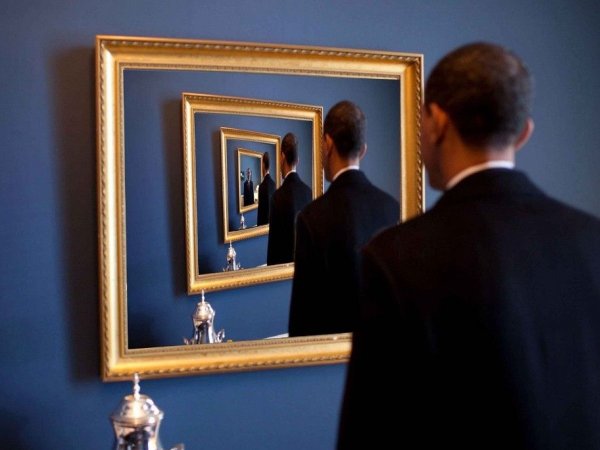 Панно из кусочков зеркала