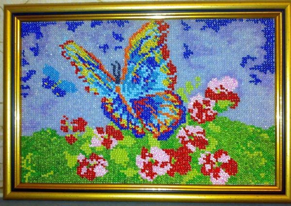 Панно из бисера на клею