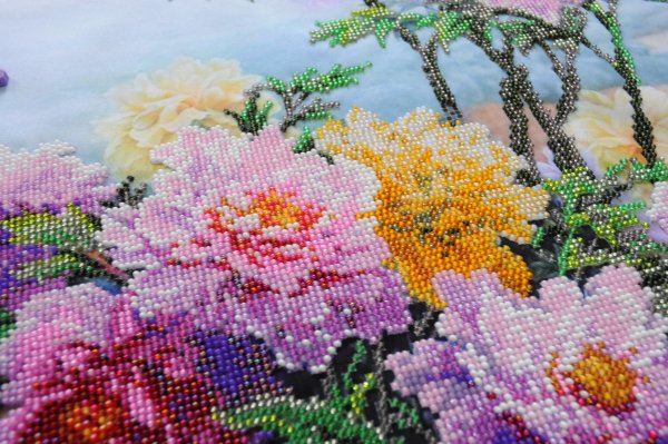 Картина вышитая бисером