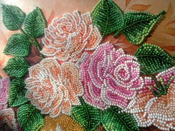 Вышивка из стекляруса