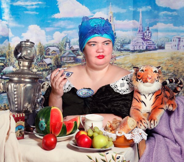 Борис Михайлович Кустодиев Купчиха за чаем