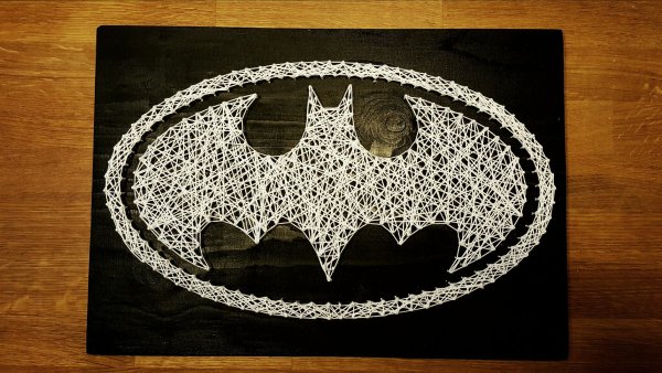 Сердечко из гвоздей и ниток