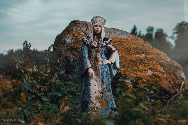 Анна Виноградова хозяйка медной горы