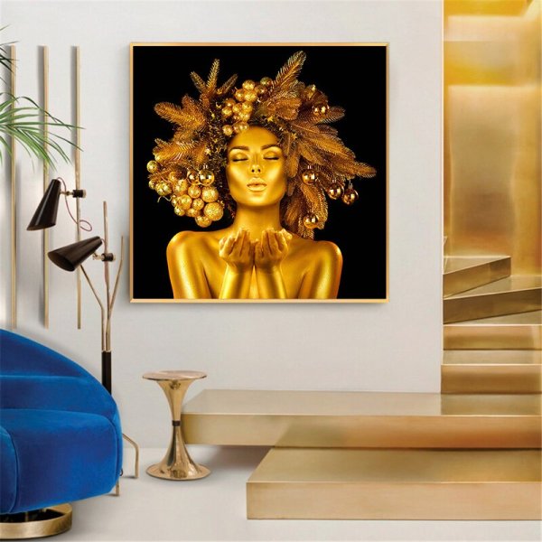 Женщина в золоте картина