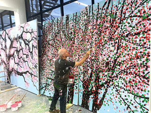 Художник Херст Дэмьен вишня