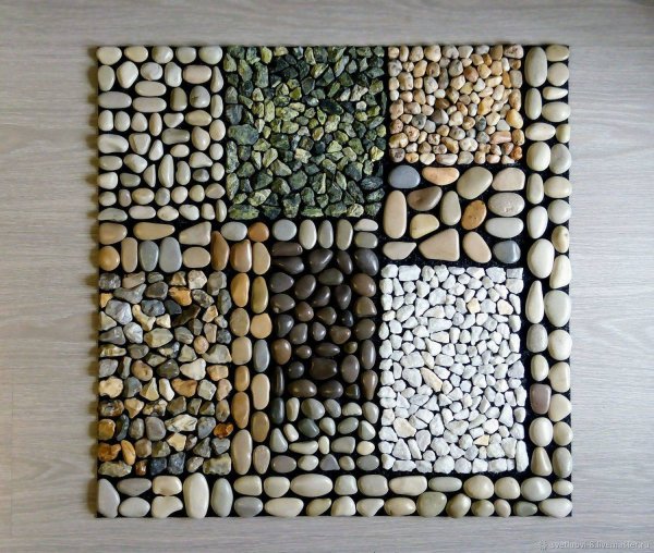 Картины из гальки