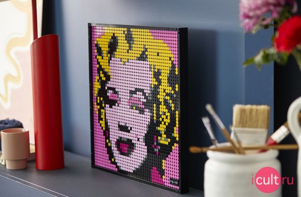 LEGO Мэрилин Монро