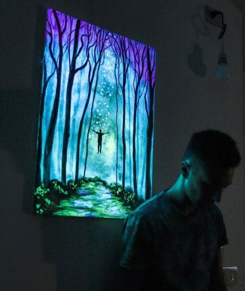 Картины люминесцентными красками