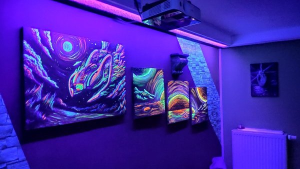 Живопись в ультрафиолете