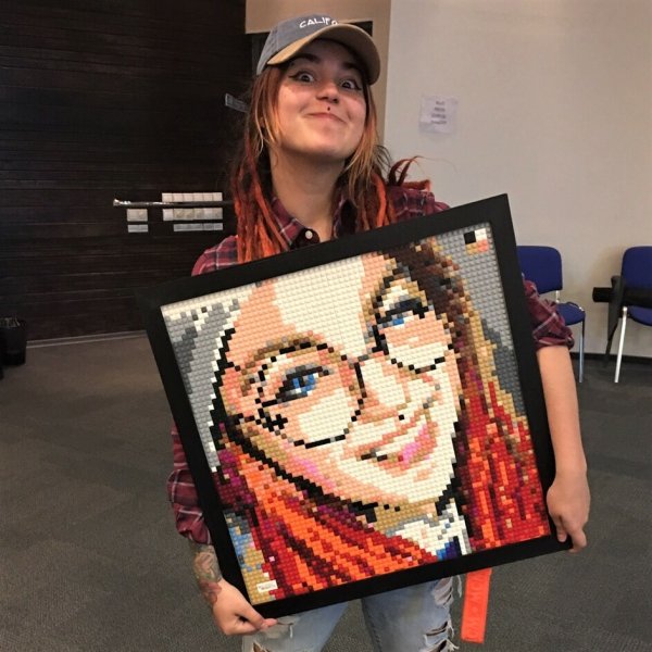 Портреты из пикселей