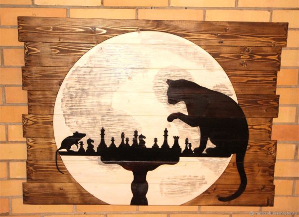 Панно из дерева