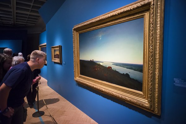 Третьяковская галерея зал Куинджи