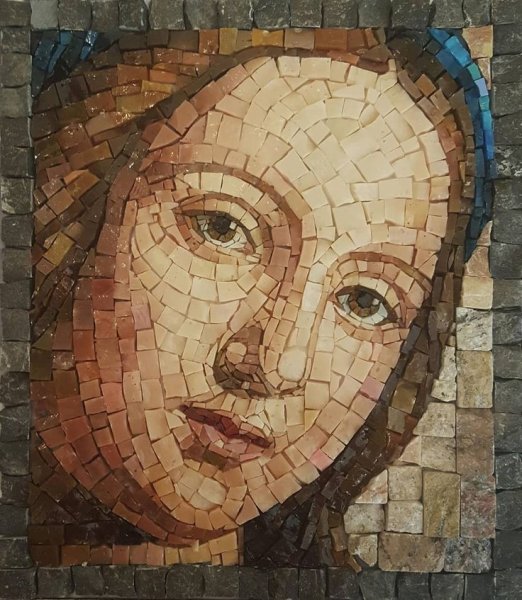 Мозаичник монументально-декоративной живописи