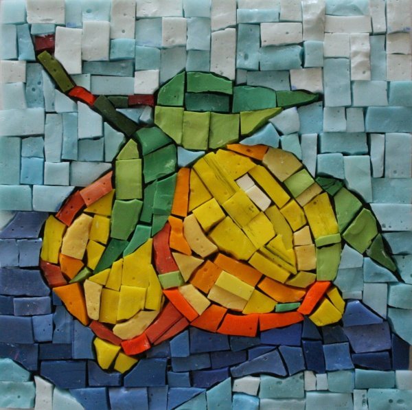 Декоративная композиция в стиле мозаики.