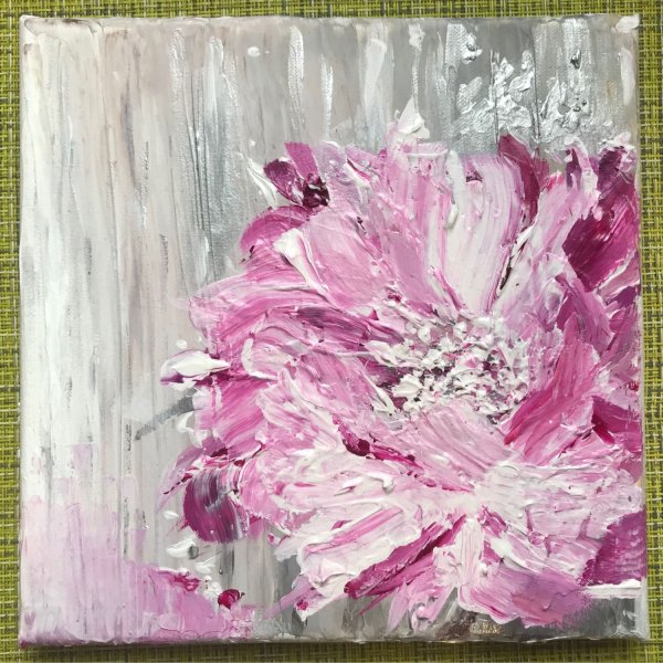 Пион акрилом с поталью