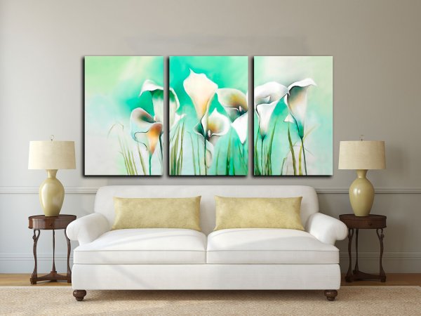 Модульные картины в интерьере гостиной