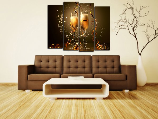Модульные картины в интерьере гостиной
