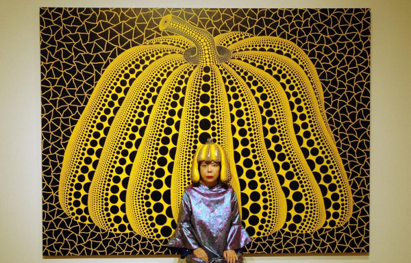 Японская художница Кусама