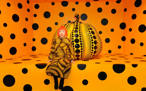 Японская художница Яёи Кусама