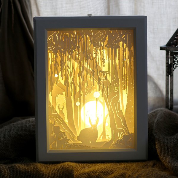 Картина с подсветкой на стену