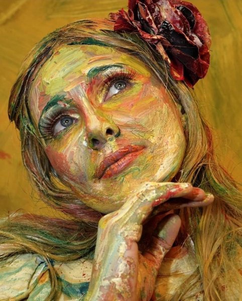 Алекса МИД живые картины