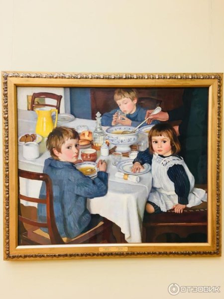 Зинаида Серебрякова за обедом