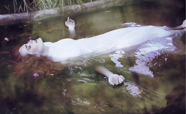 Мертвая невеста Утопленница