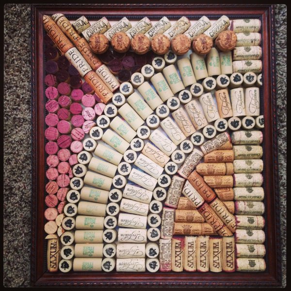 Панно из пробок от пива
