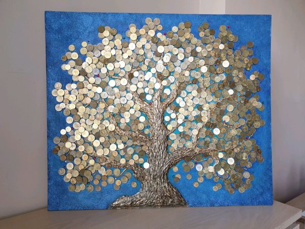 Денежное дерево на холсте