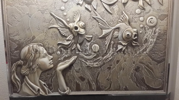 Студия барельеф художник Александр Плющев