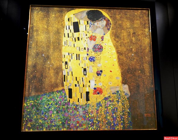 Густав климт поцелуй