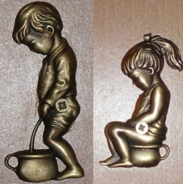 Статуя писаюшемумальчику Брюссель