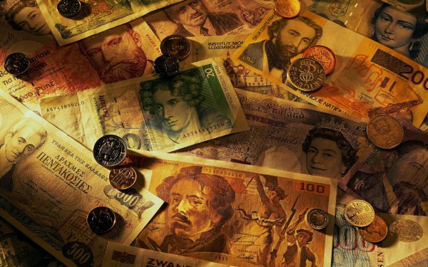 Монеты и купюры