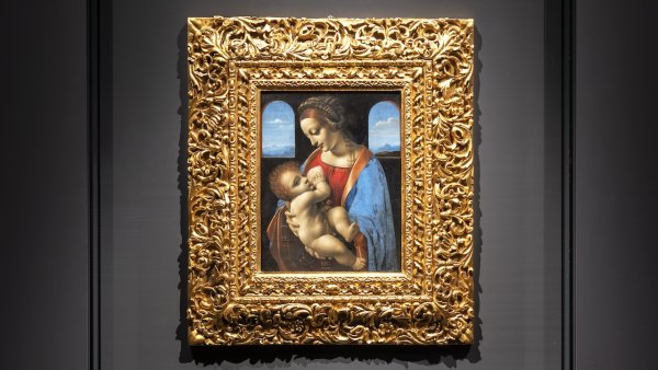 Мадонна Литта Леонардо Эрмитаж