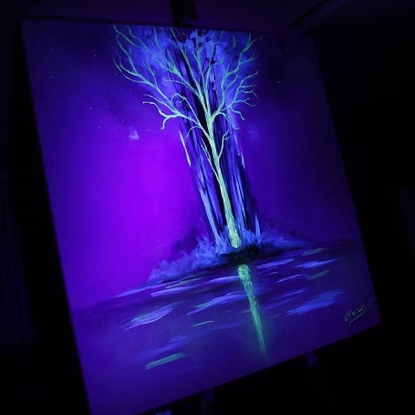 Арт люминесцентными красками