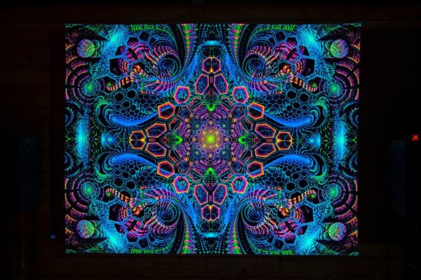 Гобелен психоделика ультрафиолет