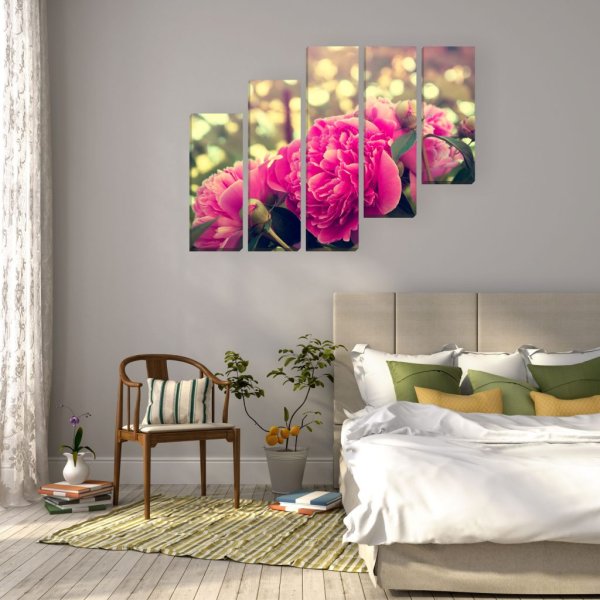 Картина в спальню